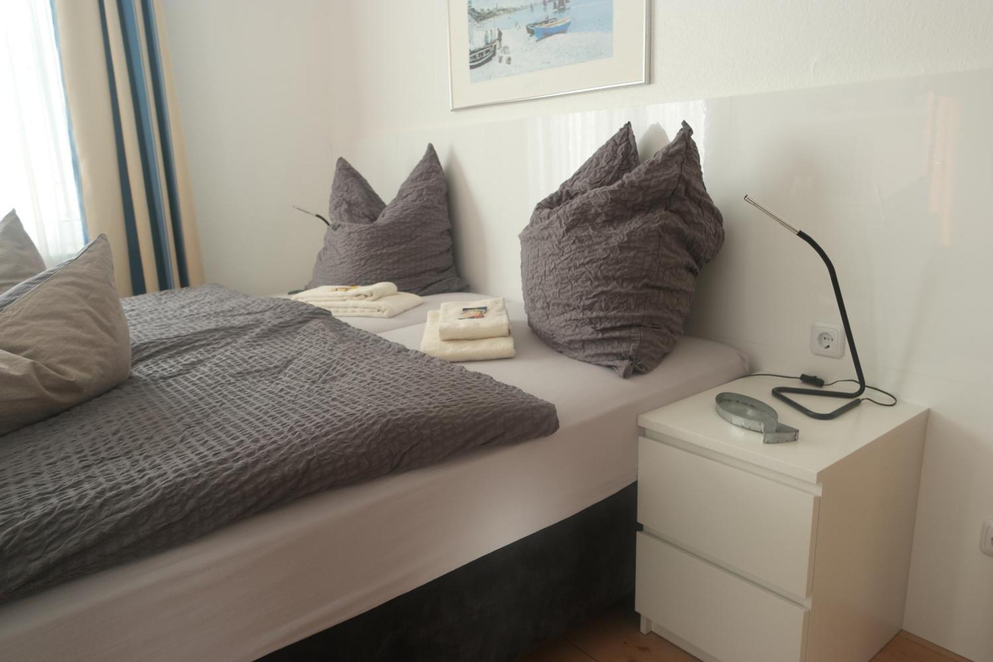 Hotel Merlin Garni โคโลญ ภายนอก รูปภาพ